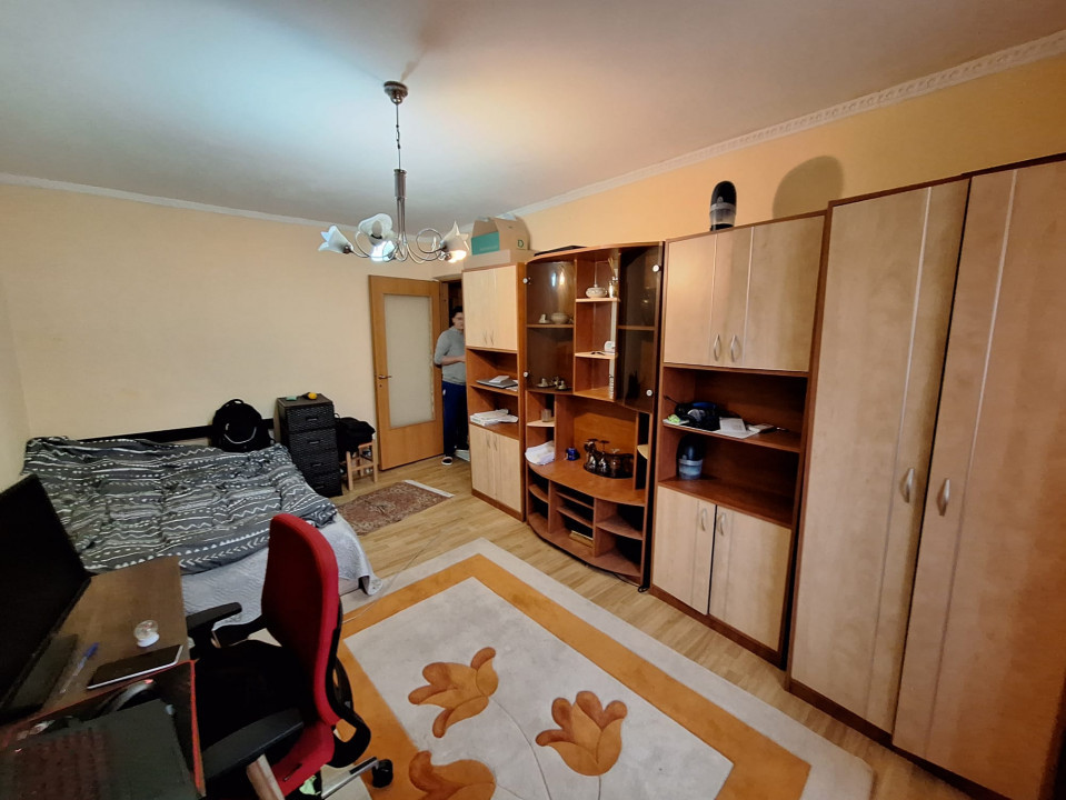Liber, de vanzare apartament 2 camere, mobilat, Iasi, cartier Dacia, credit