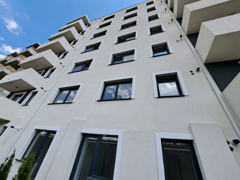 De vanzare apartament 2 camere, 49.80 mp, bloc nou, in Bucium Iasi, baie cu geam